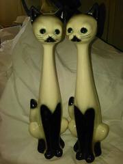 Antique Siamese Cat Oniments