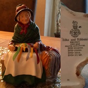 Royal Doulton Silks & Ribbons HN 2017