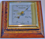 VINTAGE BAROMETER IN OAK FRAME VINTAGE BAROMETER IN OAK FRAME