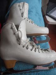 Ladies Figure Ice Skates